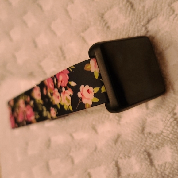 Watch - Picture 1 of 4